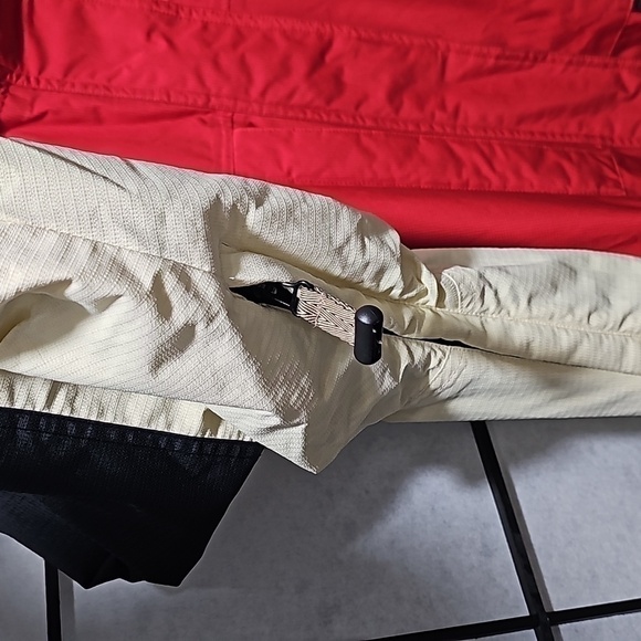 Obermeyer Hooded Jacket Size 12 - Picture 5 of 9